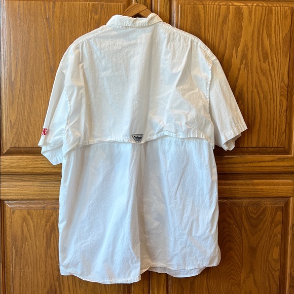 Arkansas Razorback Columbia White Short-Sleeve Button-Down Shirt with Red Logos - Picture 2 of 5